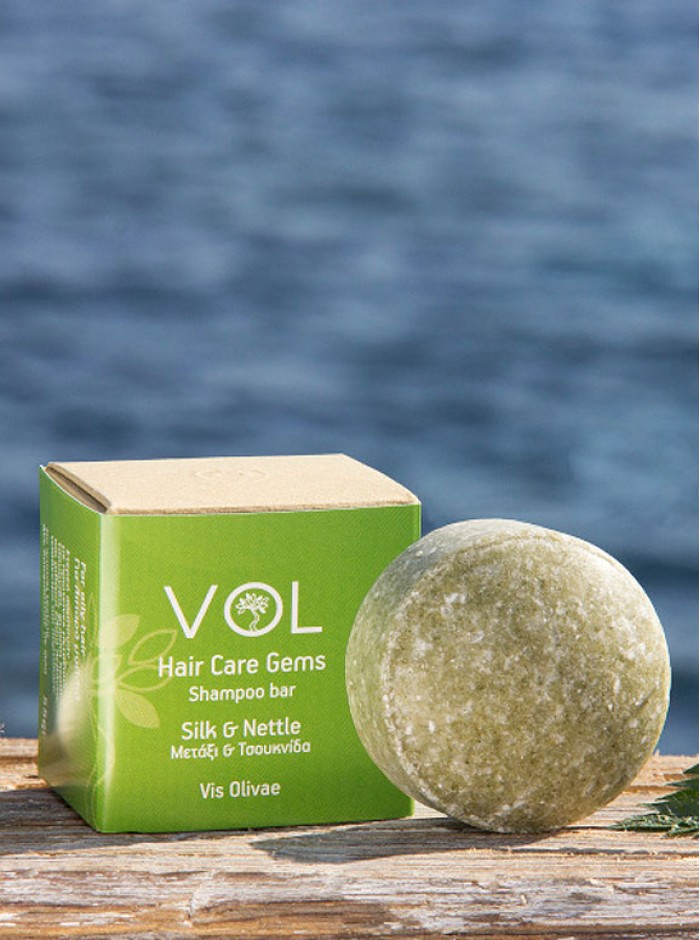 silk-nettle-700x940 شامبو صلب بالحرير والقراص Silk & Nettle Solid Shampoo - الصورة 1
